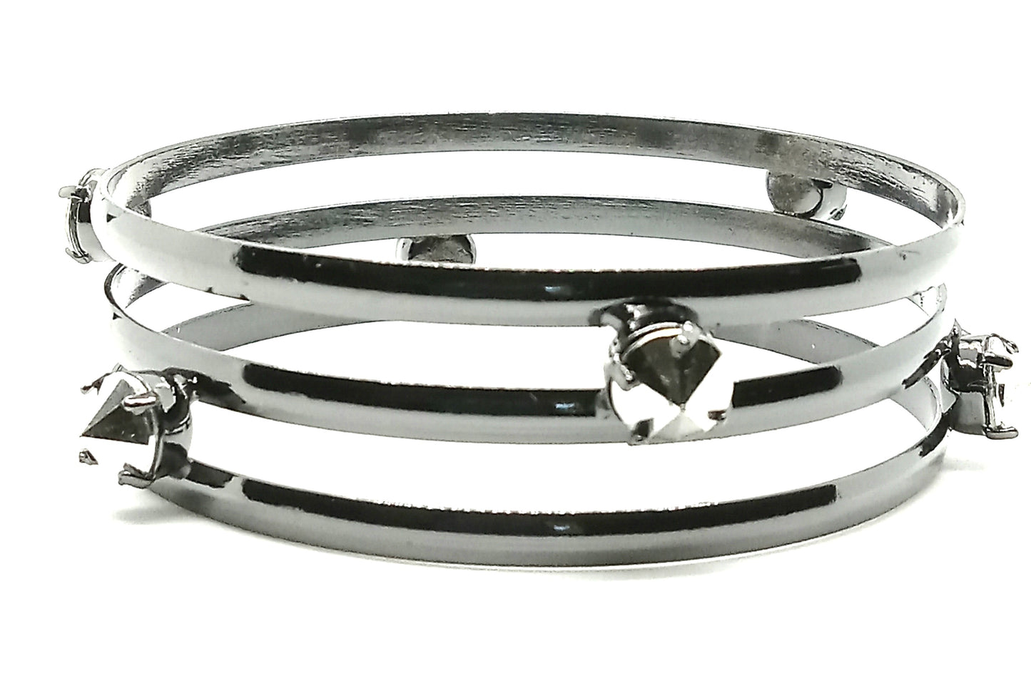 https://www.artistryjewelry.net/products/exciting-triple-bangle-spike-bracelet