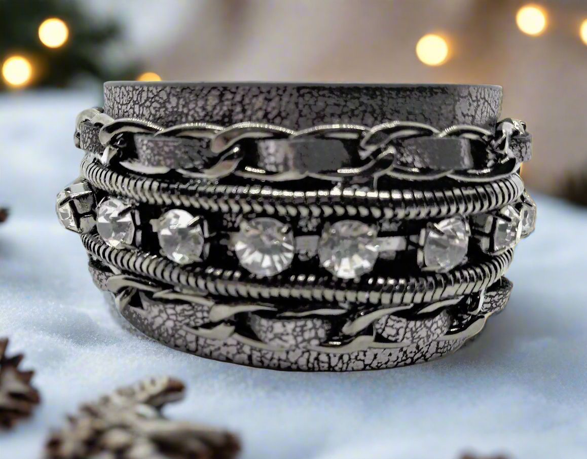 Great Rhinestone Bracelet