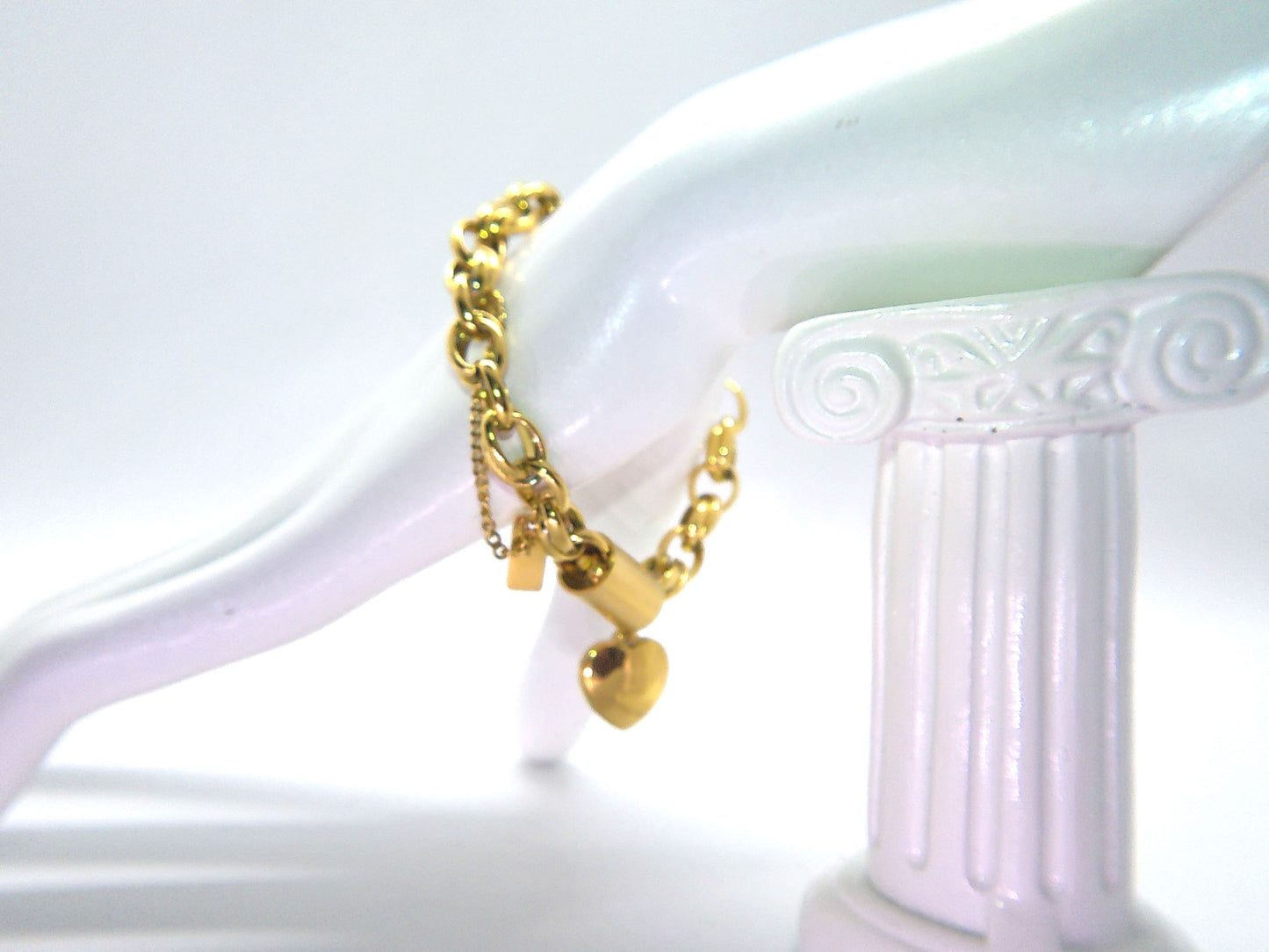 Exciting Puffy Gold Heart Charm Chain Bracelet