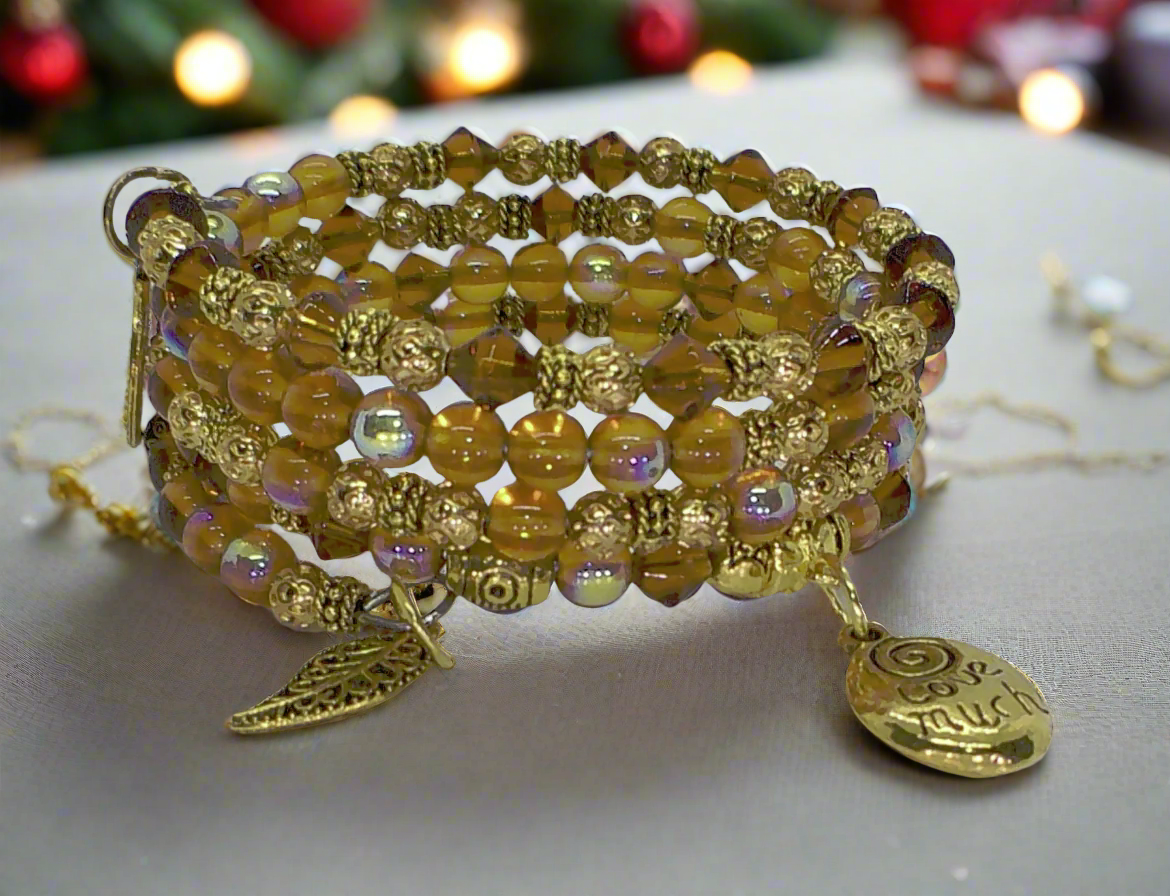 https://www.artistryjewelry.net/products/lovely-sparkles-of-brown-bracelet