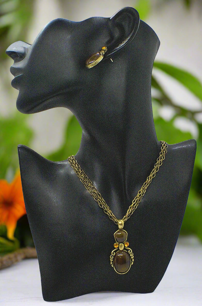 https://www.artistryjewelry.net/products/marvelous-antique-brown-necklace-set