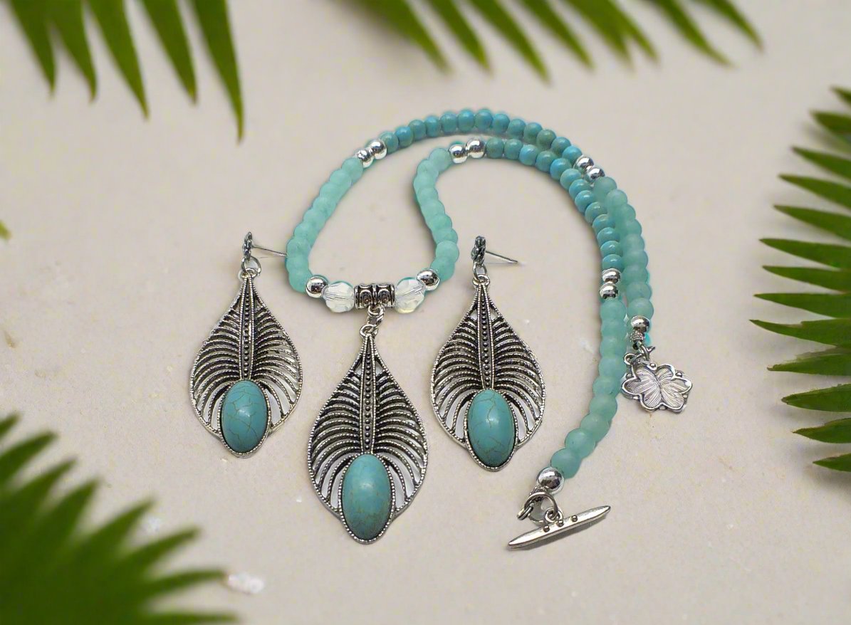 https://www.artistryjewelry.net/products/turquoise-teardrop-necklace-set