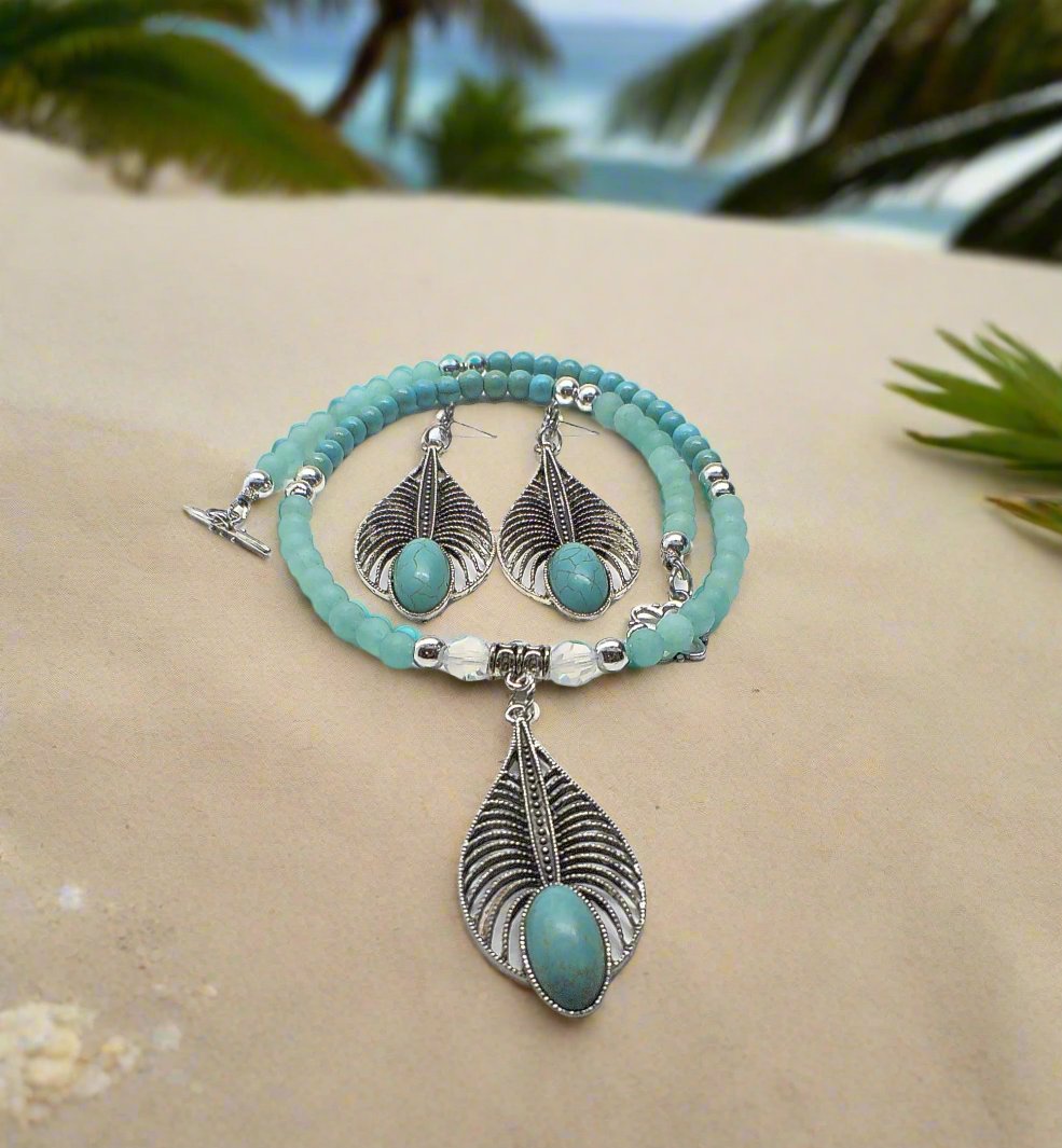 https://www.artistryjewelry.net/products/turquoise-teardrop-necklace-set