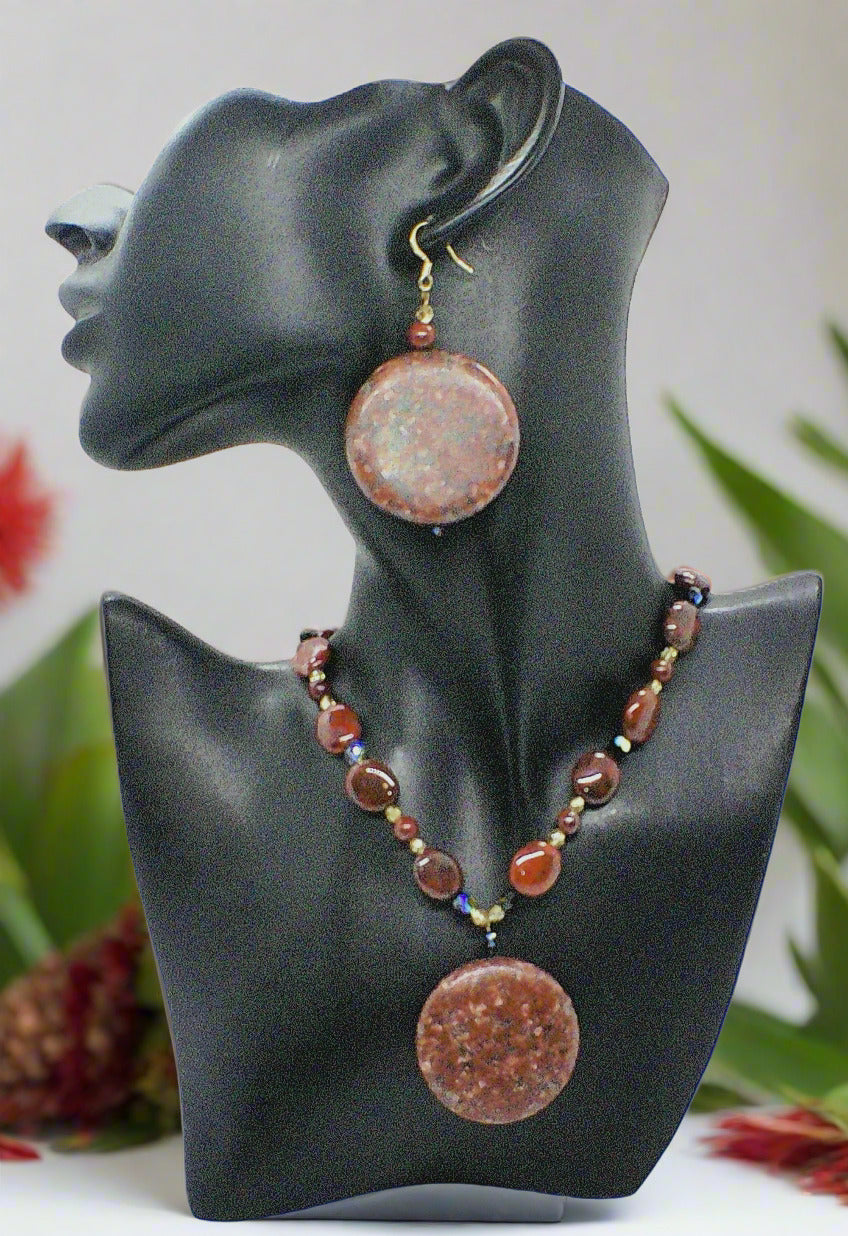 https://www.artistryjewelry.net/products/burgundy-supreme
