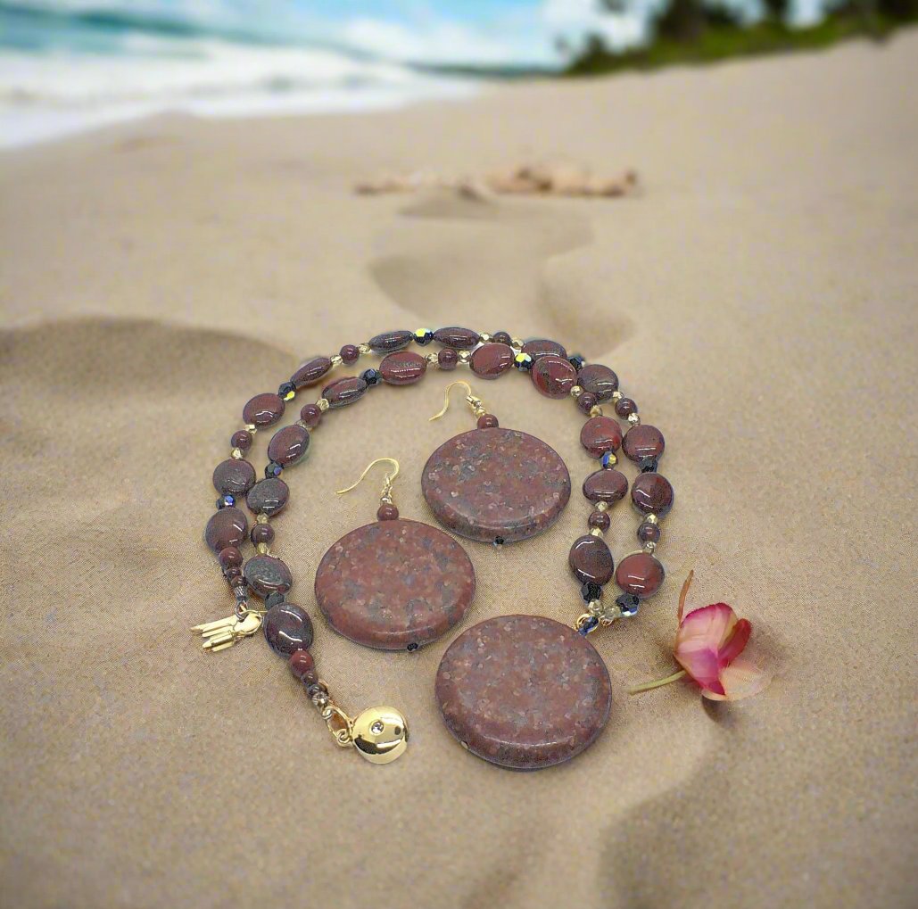 https://www.artistryjewelry.net/products/burgundy-supreme