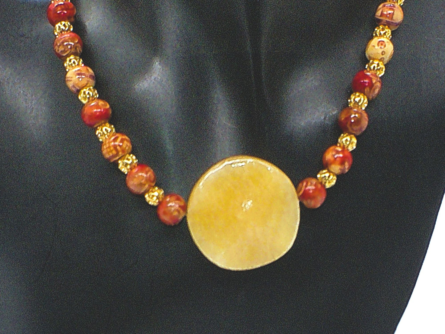 https://www.artistryjewelry.net/products/tropical-show