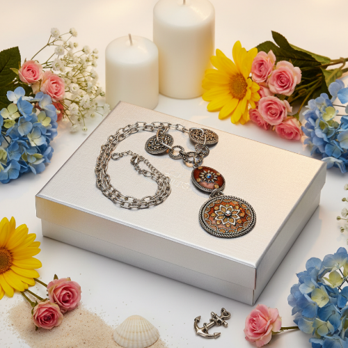 Lovely Chain and Disc Necklace