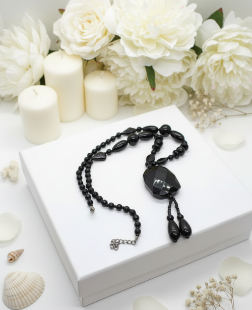 Lovely Black Faceted Necklace