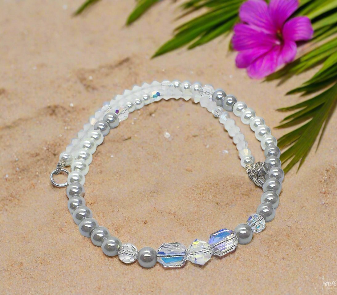 https://www.artistryjewelry.net/products/glamour-and-glitz-designer-necklace