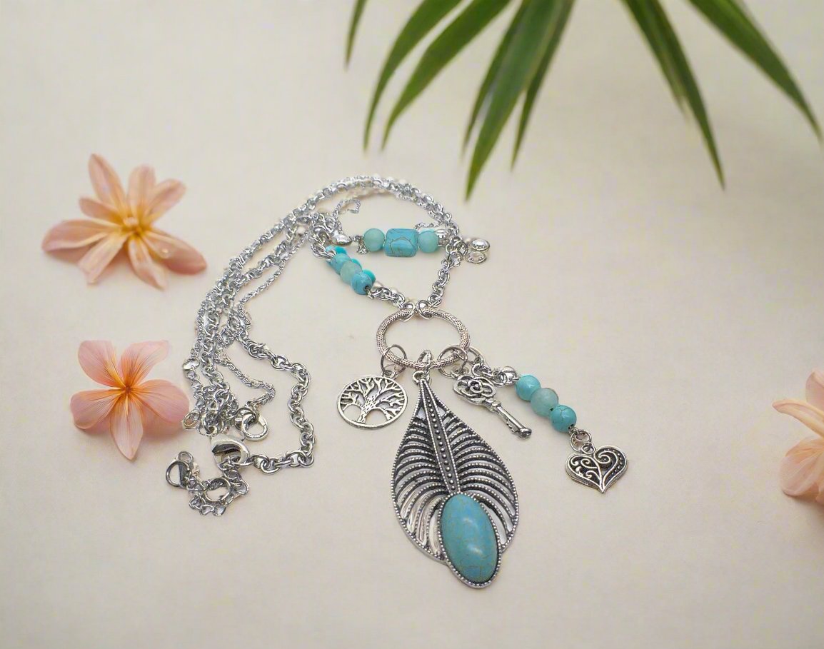 https://www.artistryjewelry.net/products/stunning-chain-and-turquoise