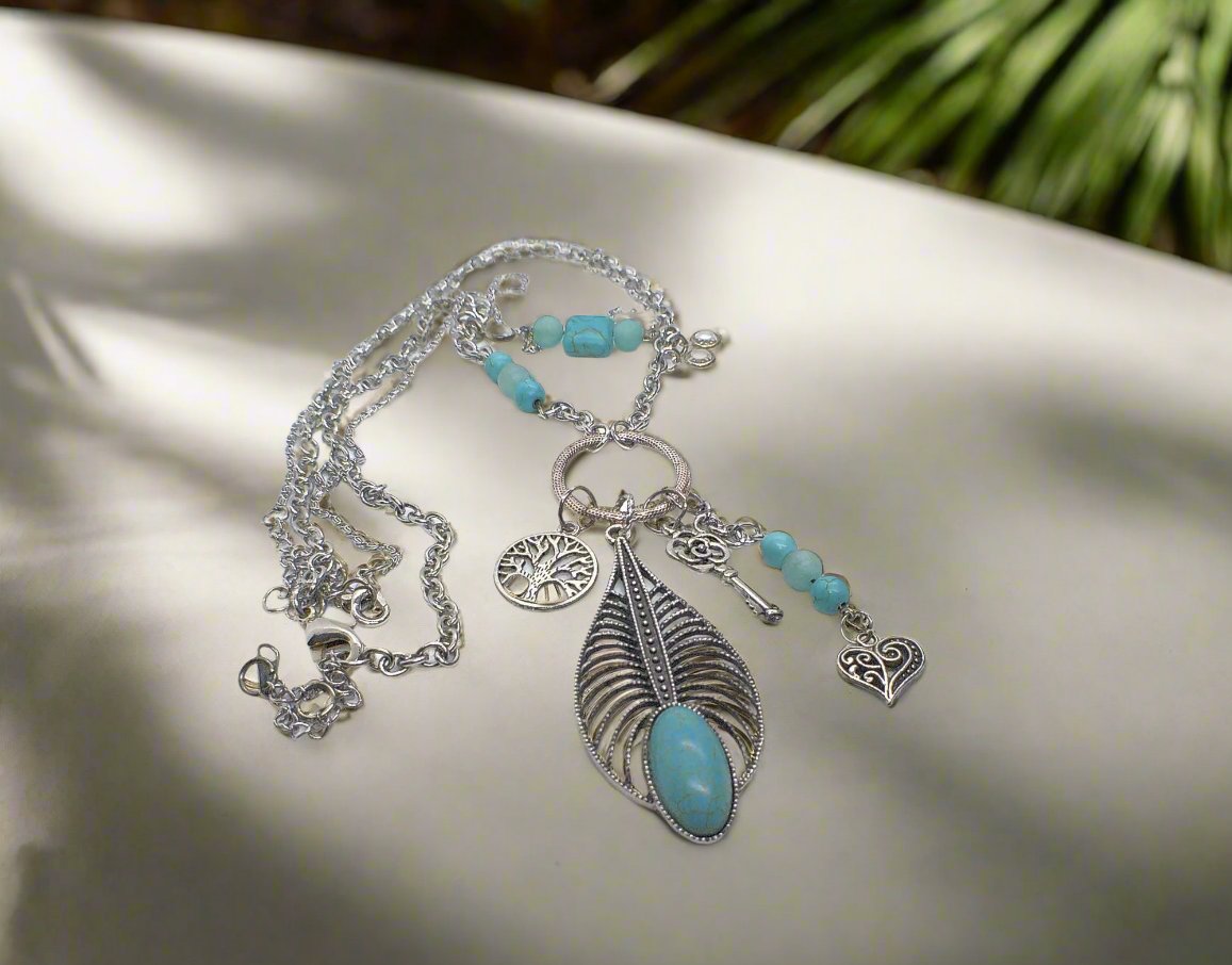 https://www.artistryjewelry.net/products/stunning-chain-and-turquoise