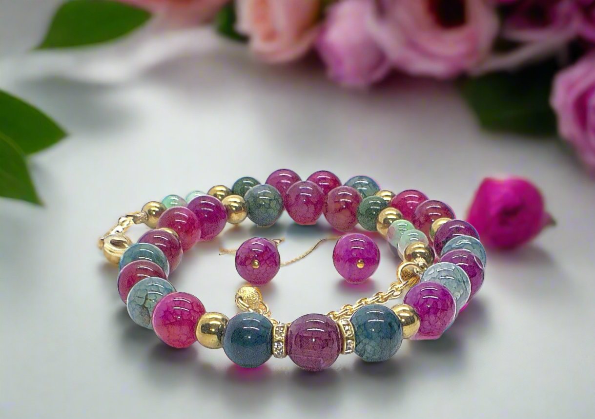 https://www.artistryjewelry.net/products/stunning-raspberry-sweets-necklace-set