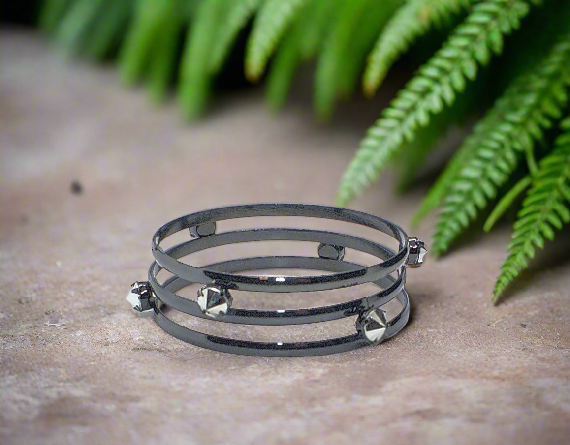 https://www.artistryjewelry.net/products/exciting-triple-bangle-spike-bracelet