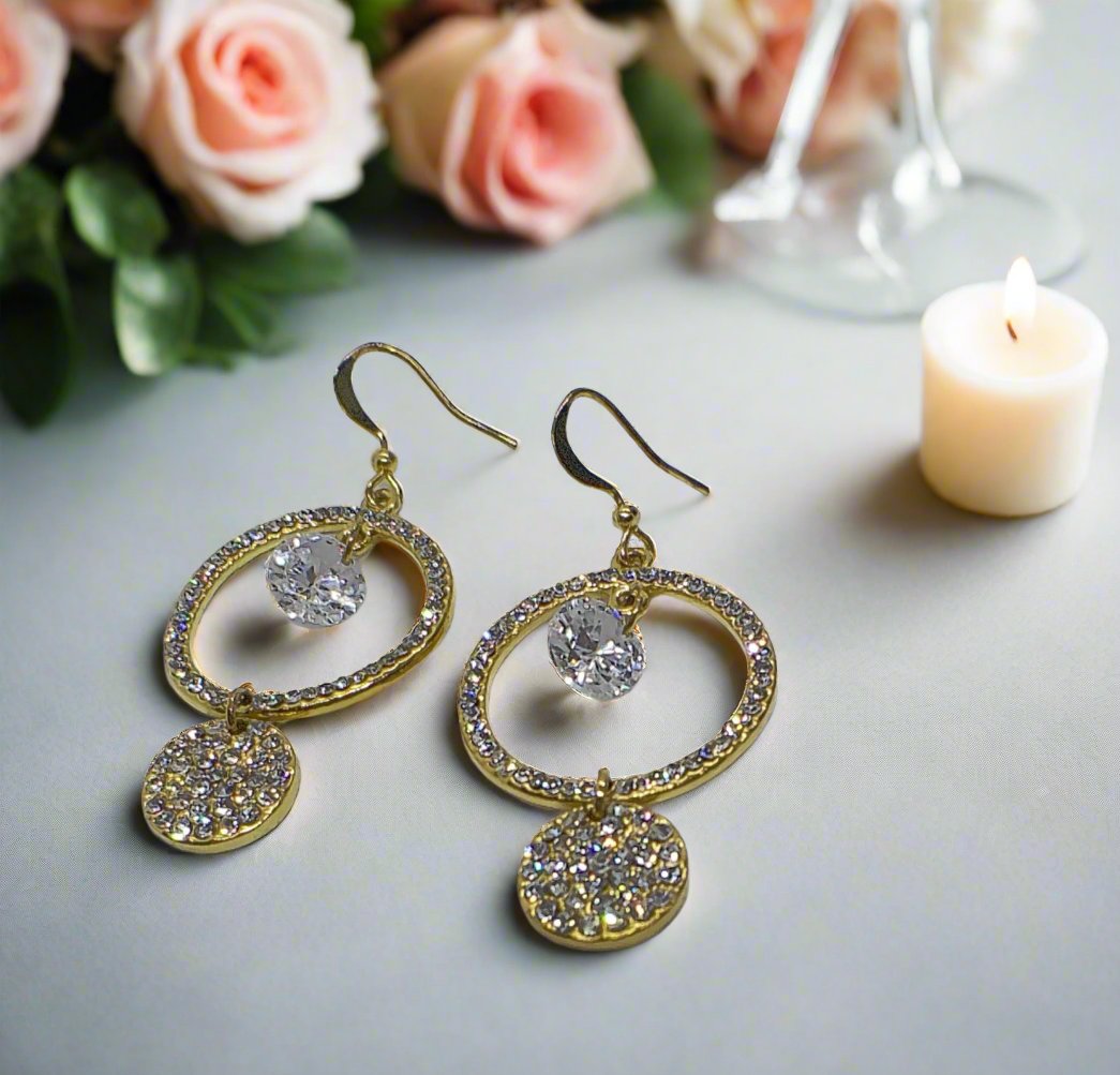 https://www.artistryjewelry.net/products/circular-rhinestone-earrings