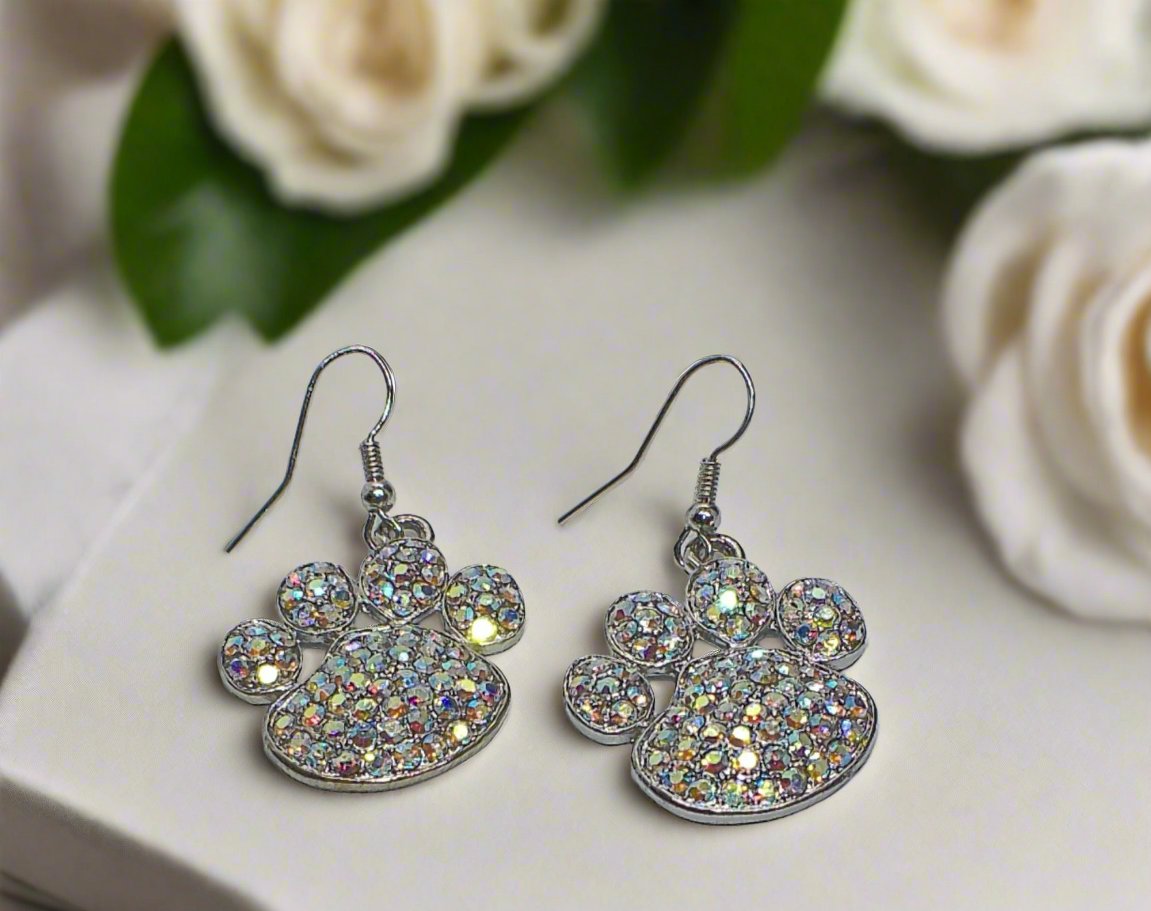 https://www.artistryjewelry.net/products/paw-earrings