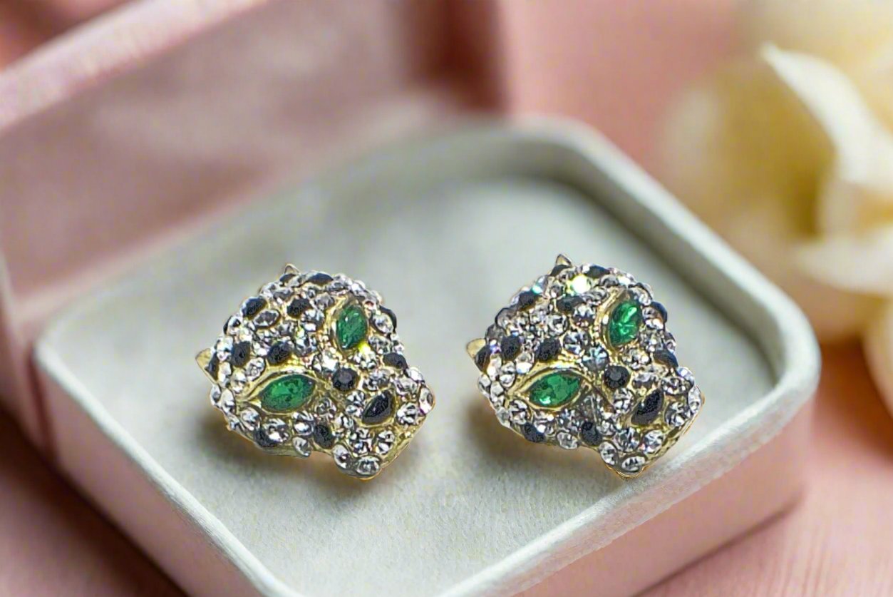 https://www.artistryjewelry.net/products/dynamic-animal-earrings