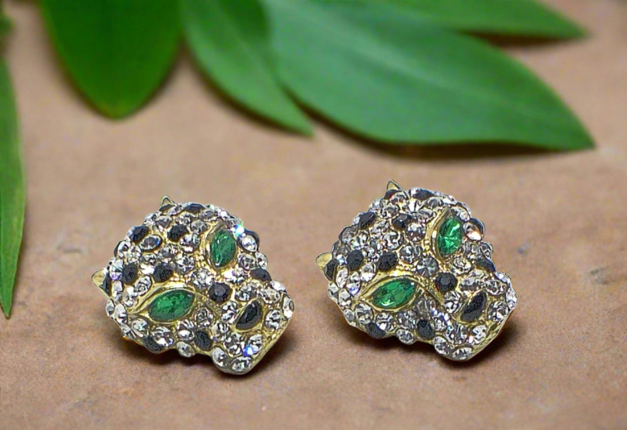 https://www.artistryjewelry.net/products/dynamic-animal-earrings