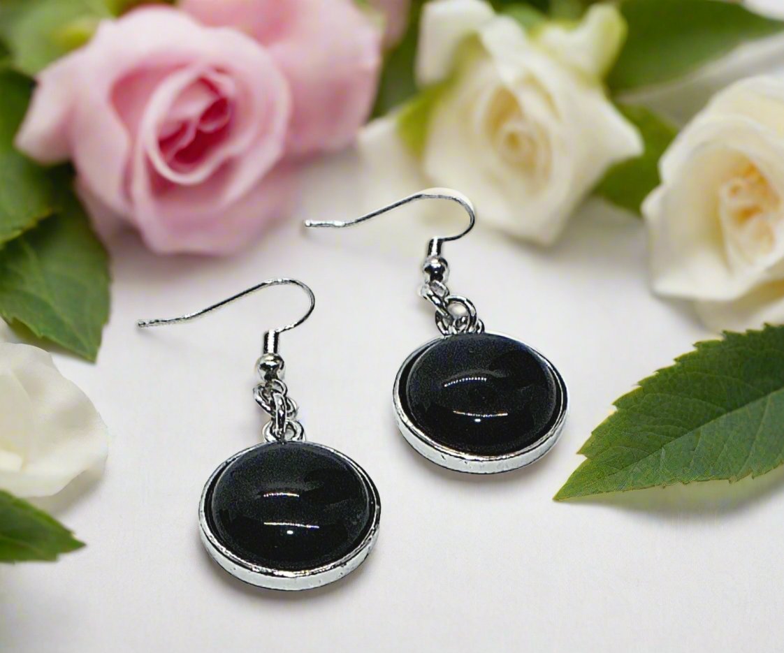https://www.artistryjewelry.net/products/black-natural-stone-drop-earring
