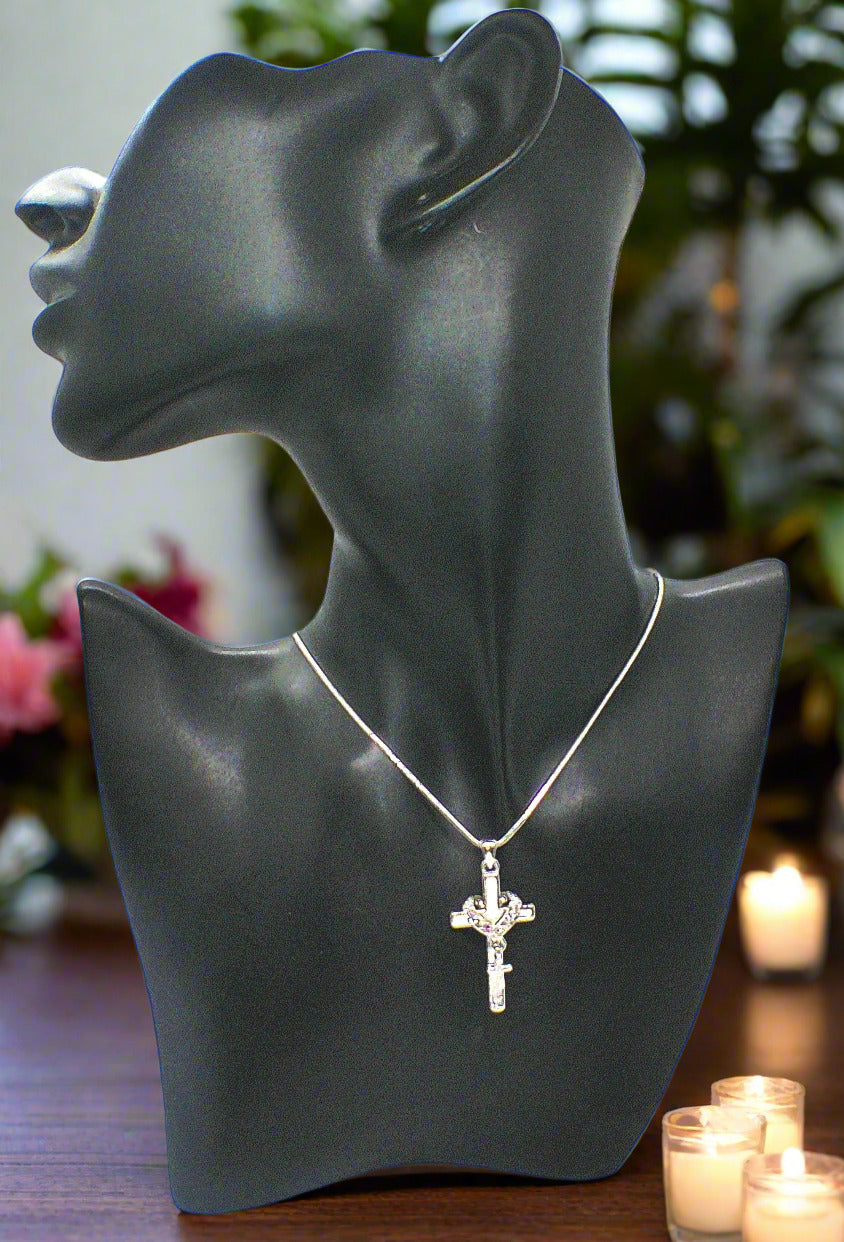 https://www.artistryjewelry.net/products/stunning-heart-and-cross-pendant-necklace