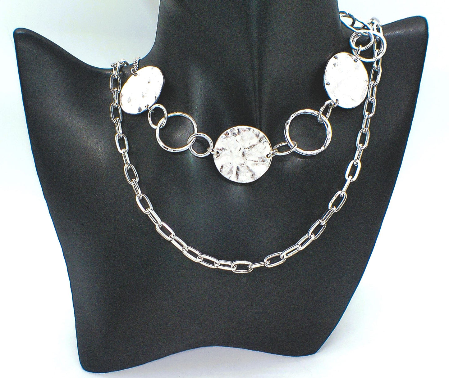 https://www.artistryjewelry.net/products/hammered-disc-necklace