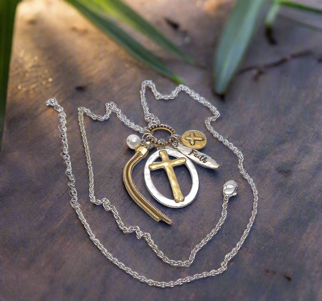 https://www.artistryjewelry.net/products/inspiration-multi-charm-necklace