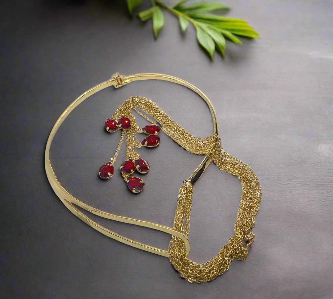 https://www.artistryjewelry.net/products/multi-chain-fringe-choker