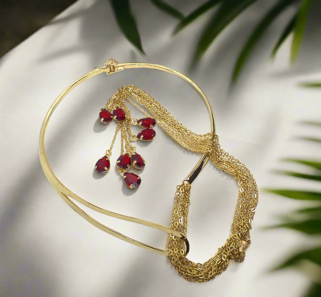 https://www.artistryjewelry.net/products/multi-chain-fringe-choker