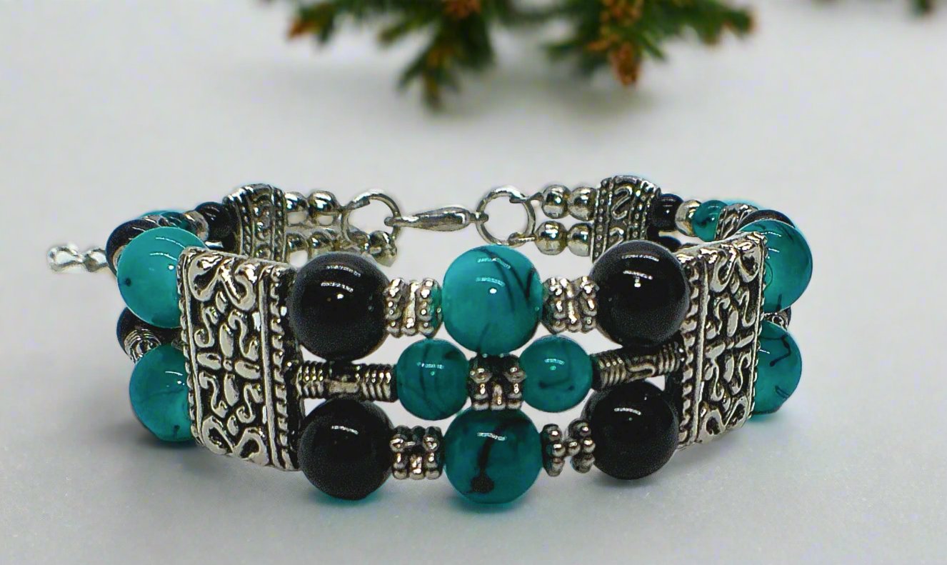 https://www.artistryjewelry.net/products/gorgeous-black-and-turquoise-bracelet