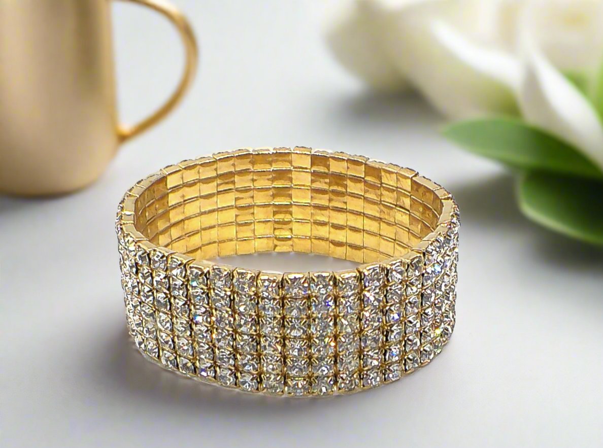 https://www.artistryjewelry.net/products/stunning-gold-rhinestone-bracelet