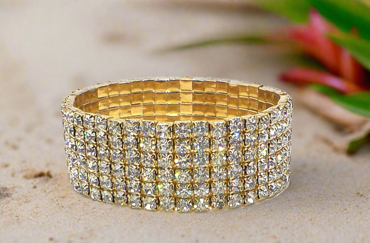 https://www.artistryjewelry.net/products/stunning-gold-rhinestone-bracelet
