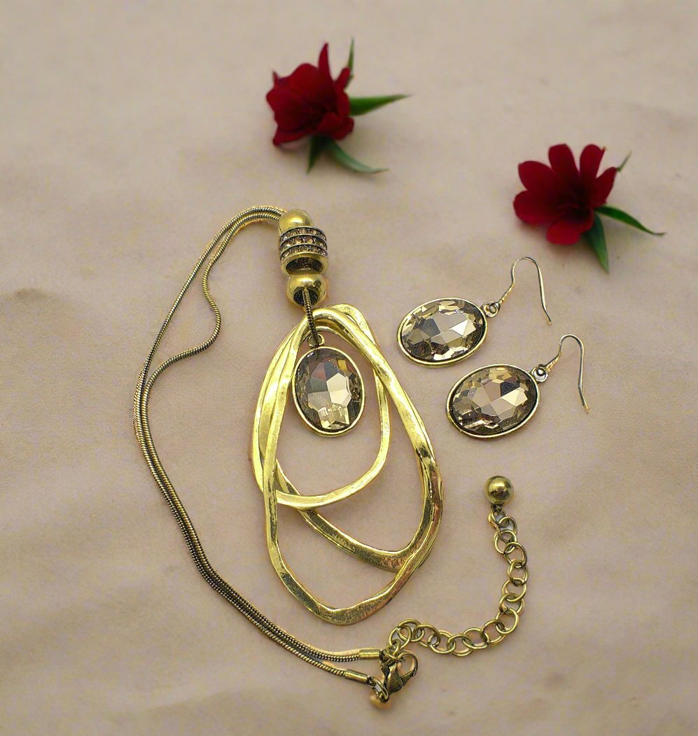 https://www.artistryjewelry.net/products/rings-of-beauty