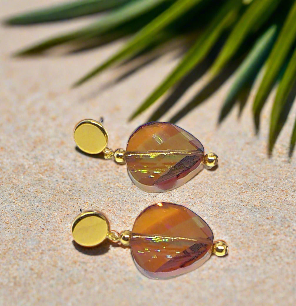 https://www.artistryjewelry.net/products/exquisite-copper-crystal-twist-and-gold-earrings