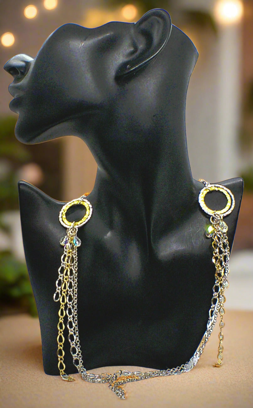 https://www.artistryjewelry.net/products/strands-of-silver-necklace