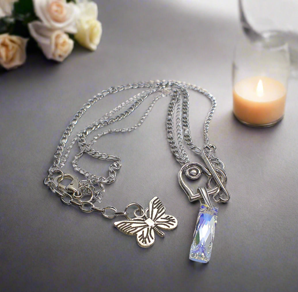 https://www.artistryjewelry.net/products/a-heart-for-you-necklace