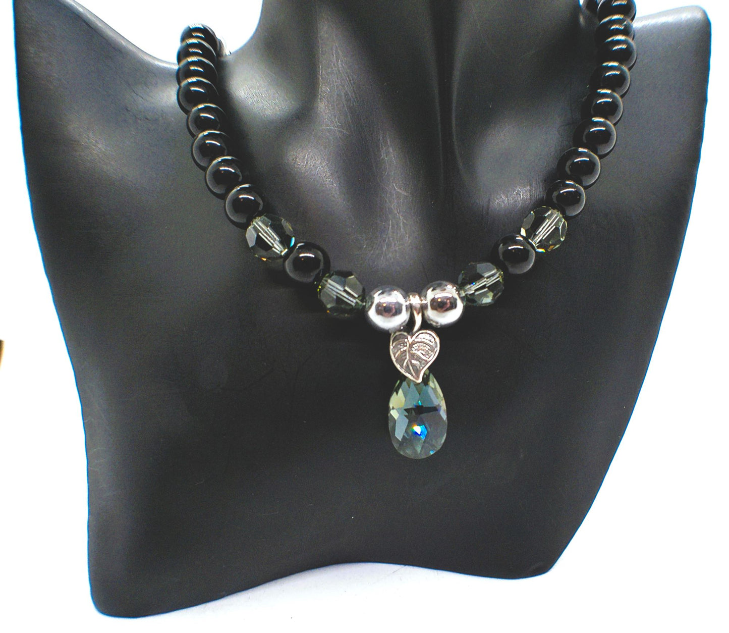 https://www.artistryjewelry.net/products/black-diamond-necklace