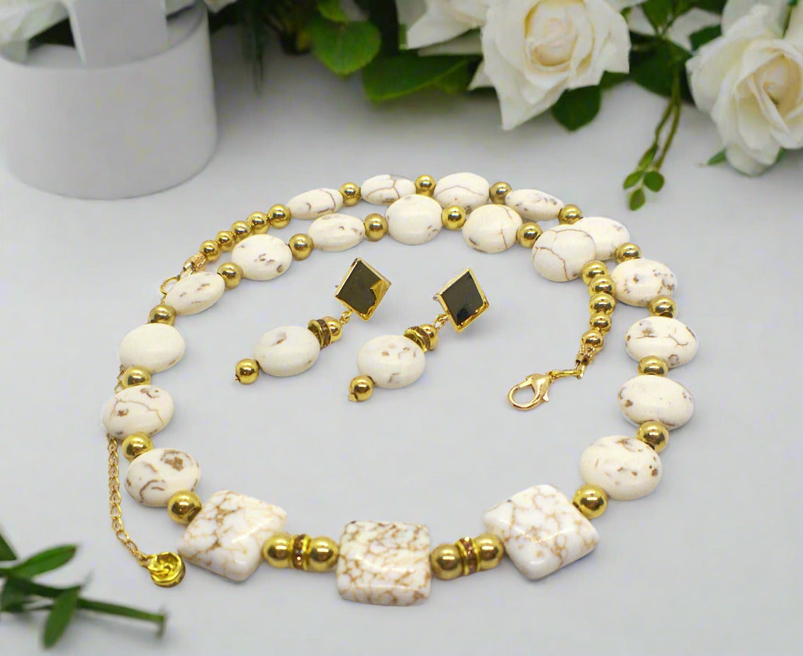 Enticing White Magnesite and Gold Beaded Necklace Set