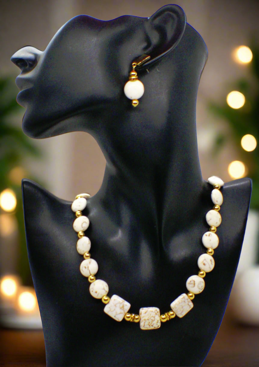 Enticing White Magnesite and Gold Beaded Necklace Set
