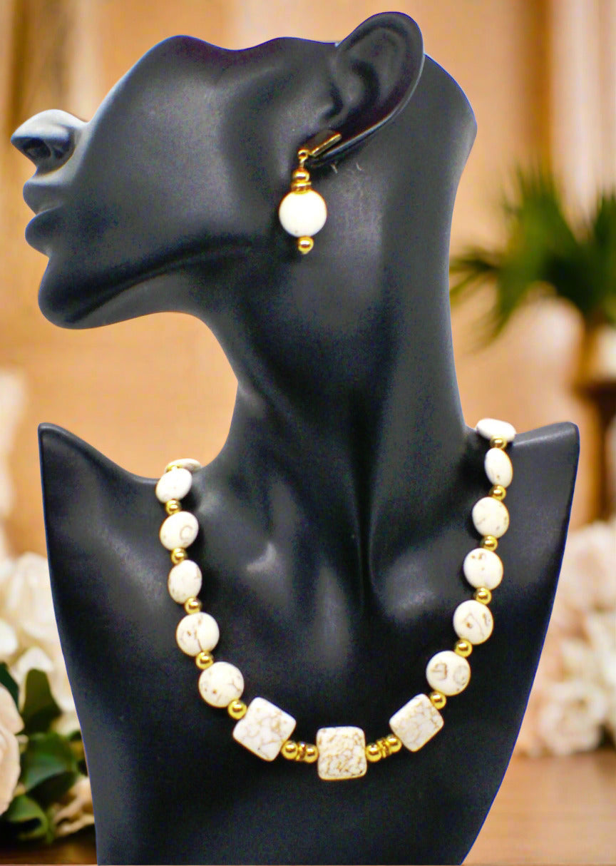 Enticing White Magnesite and Gold Beaded Necklace Set