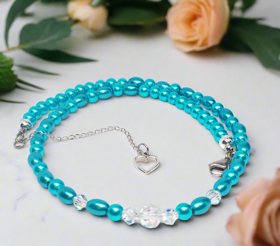 Gorgeous Turquoise, Crystal and Silver Necklace