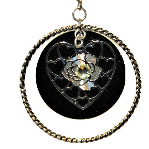 https://www.artistryjewelry.net/products/charming-heart-earrings