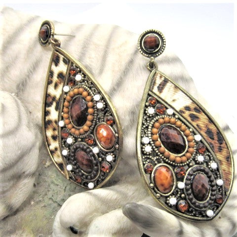 https://www.artistryjewelry.net/products/animal-style