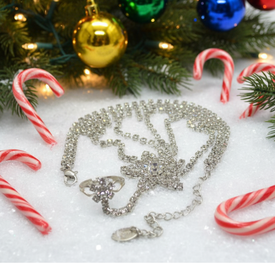 Fabulous Rhinestones for the Wrist and Finger Bracelet