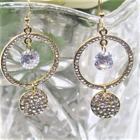 https://www.artistryjewelry.net/products/circular-rhinestone-earrings