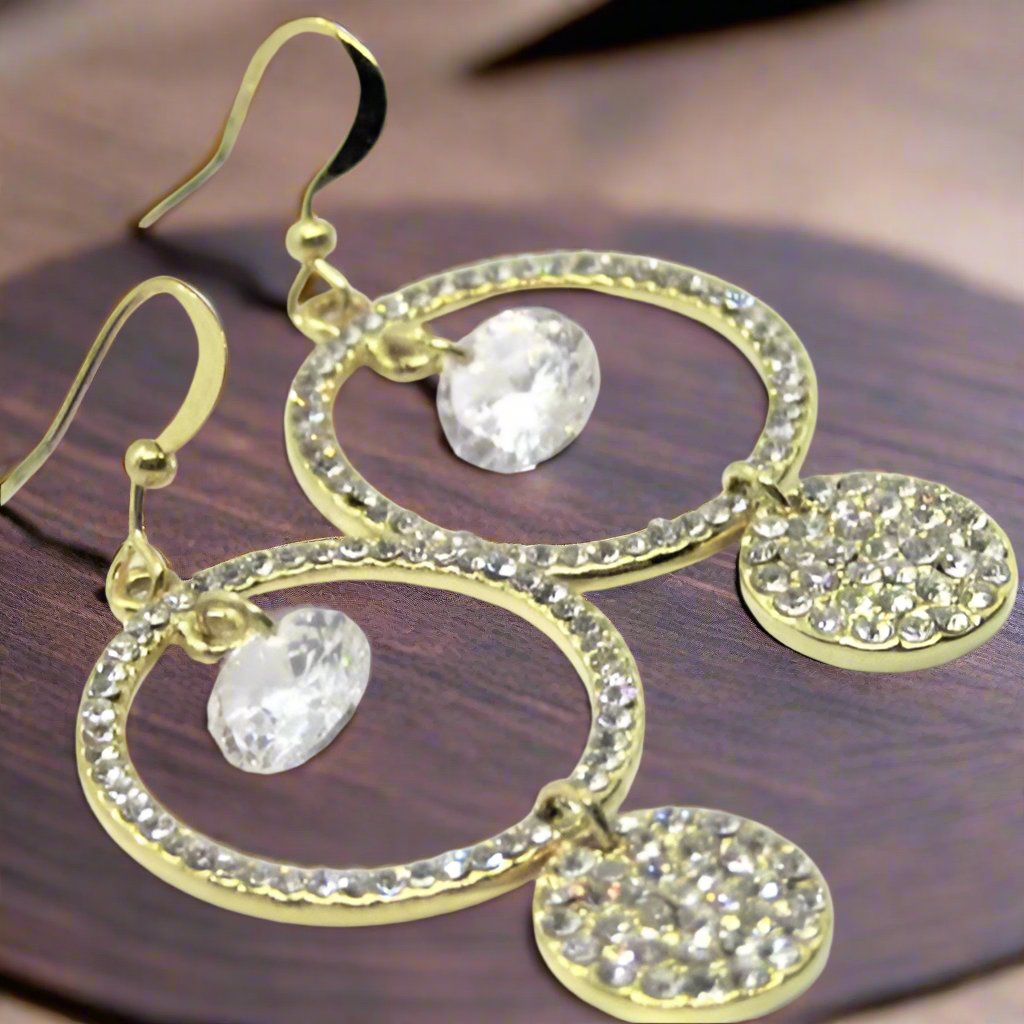 https://www.artistryjewelry.net/products/circular-rhinestone-earrings