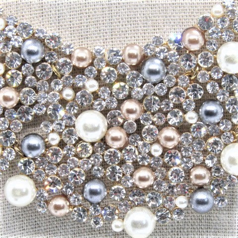 https://www.artistryjewelry.net/products/pearls-and-rhinestones