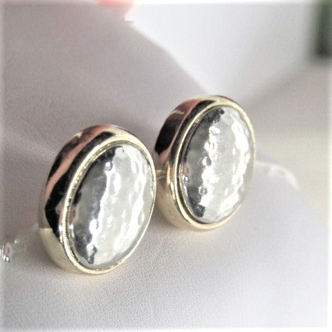 https://www.artistryjewelry.net/products/hammered-earrings