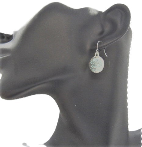 https://www.artistryjewelry.net/products/beautiful-silver-tree-of-life-earrings
