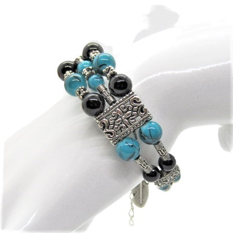 https://www.artistryjewelry.net/products/gorgeous-black-and-turquoise-bracelet