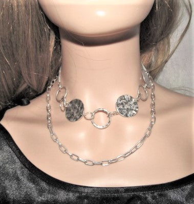https://www.artistryjewelry.net/products/hammered-disc-necklace
