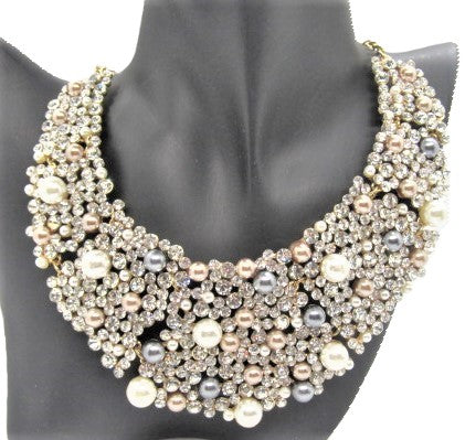 https://www.artistryjewelry.net/products/pearls-and-rhinestones